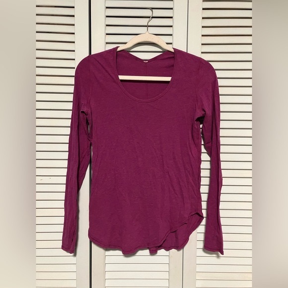 Lululemon Long Sleeve Top - Picture 2 of 5
